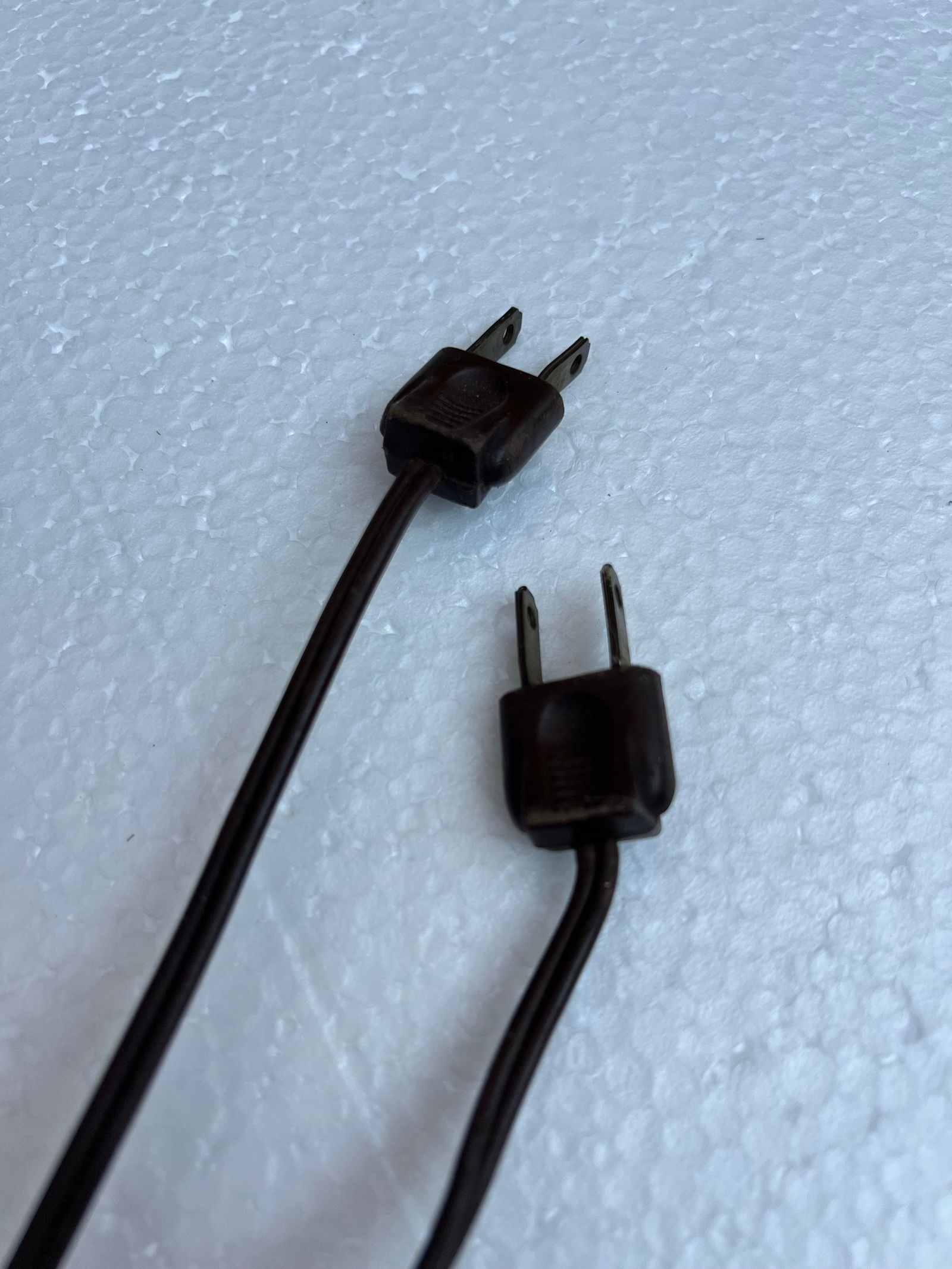 Pair of 1970s Marble Base Detailed Lamps - 3