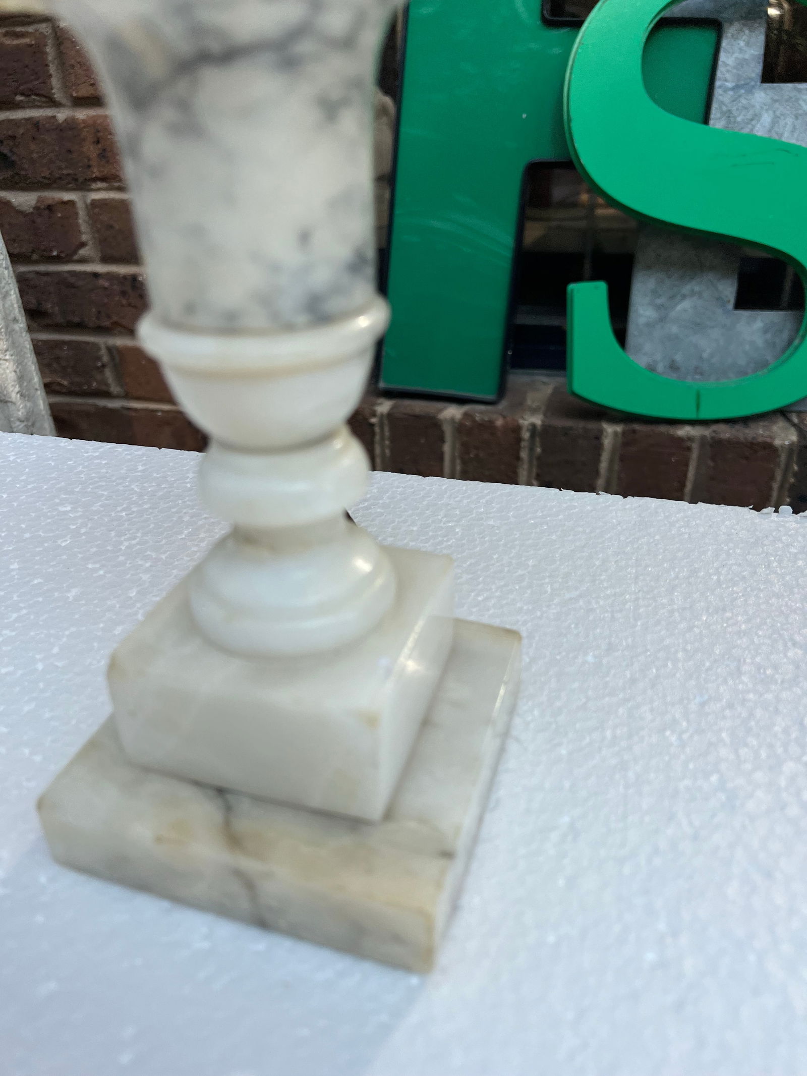 Pair of 1970s Marble Base Detailed Lamps - 9