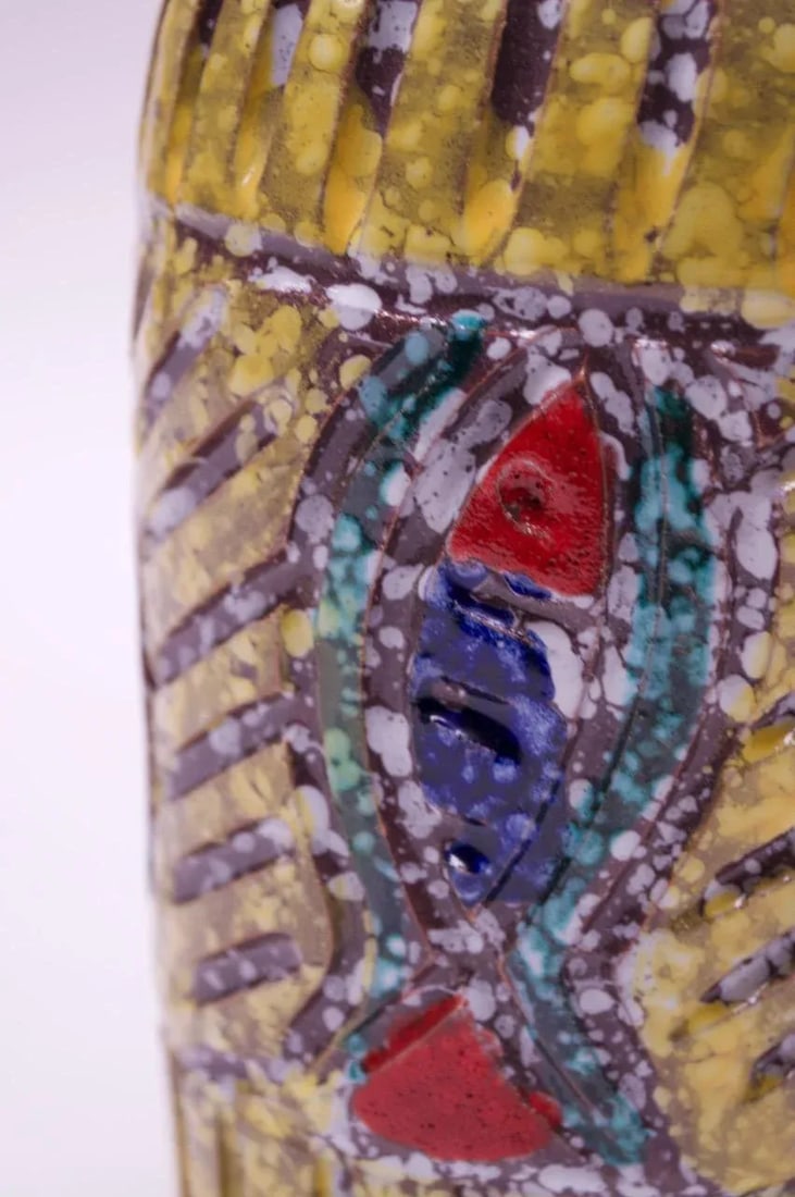 Mid-Century Italian Textured Studio Ceramic "Fish" Vase - 7