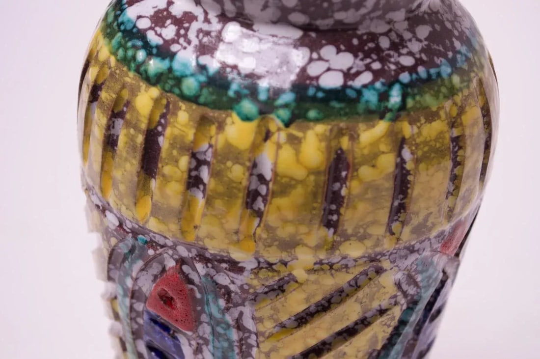 Mid-Century Italian Textured Studio Ceramic "Fish" Vase - 8