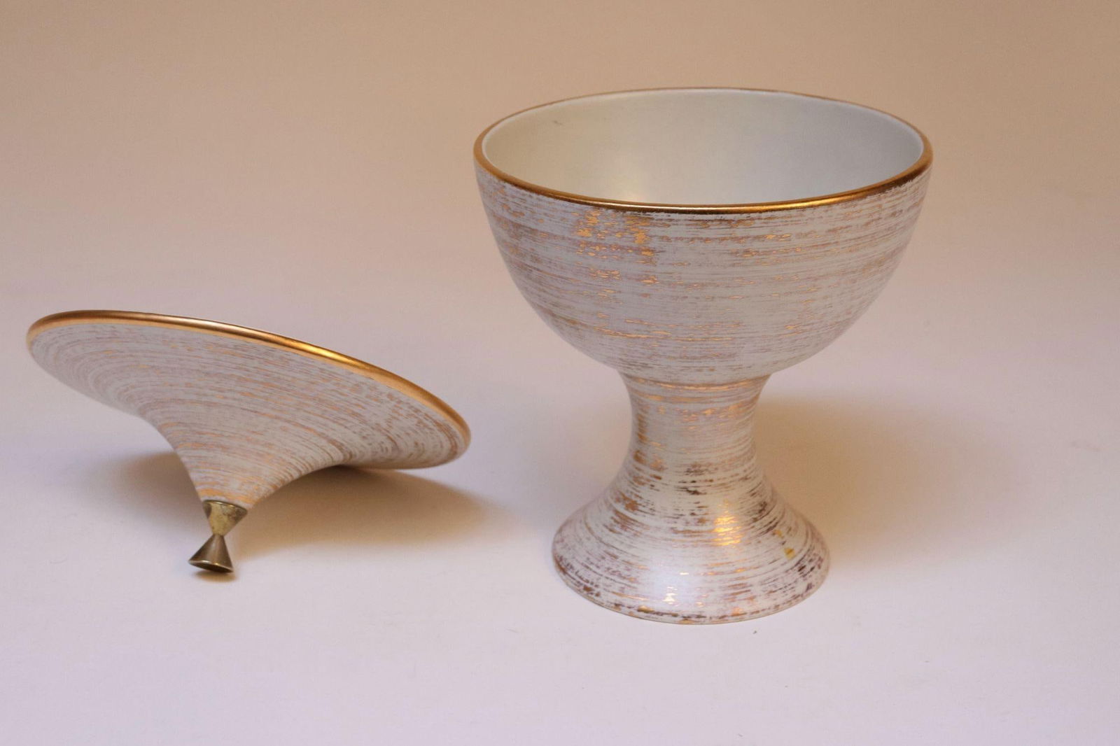 Vintage Haeger Gold Tweed 22k Compote / Urn / Lidded Pedestal Catch-All - 4