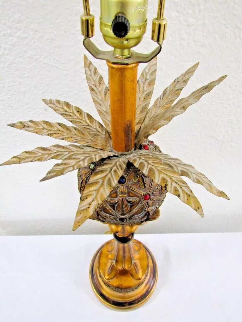 Pair of Vintage Hollywood Regency Gold Jeweled Pineapple Table Lamps - 10