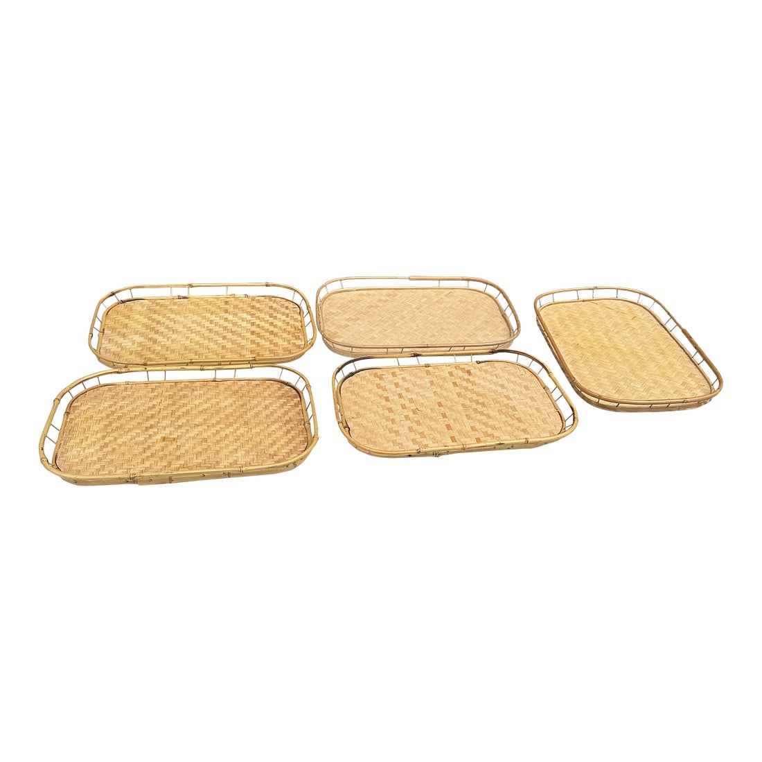1970s Collection of Wicker Bamboo Trays- Set of 5: Up for consideration is a beautiful collection of wicker and bamboo trays. These would look lovely in your home and they are a great find for the interior design enthusiast. Please check out my other
