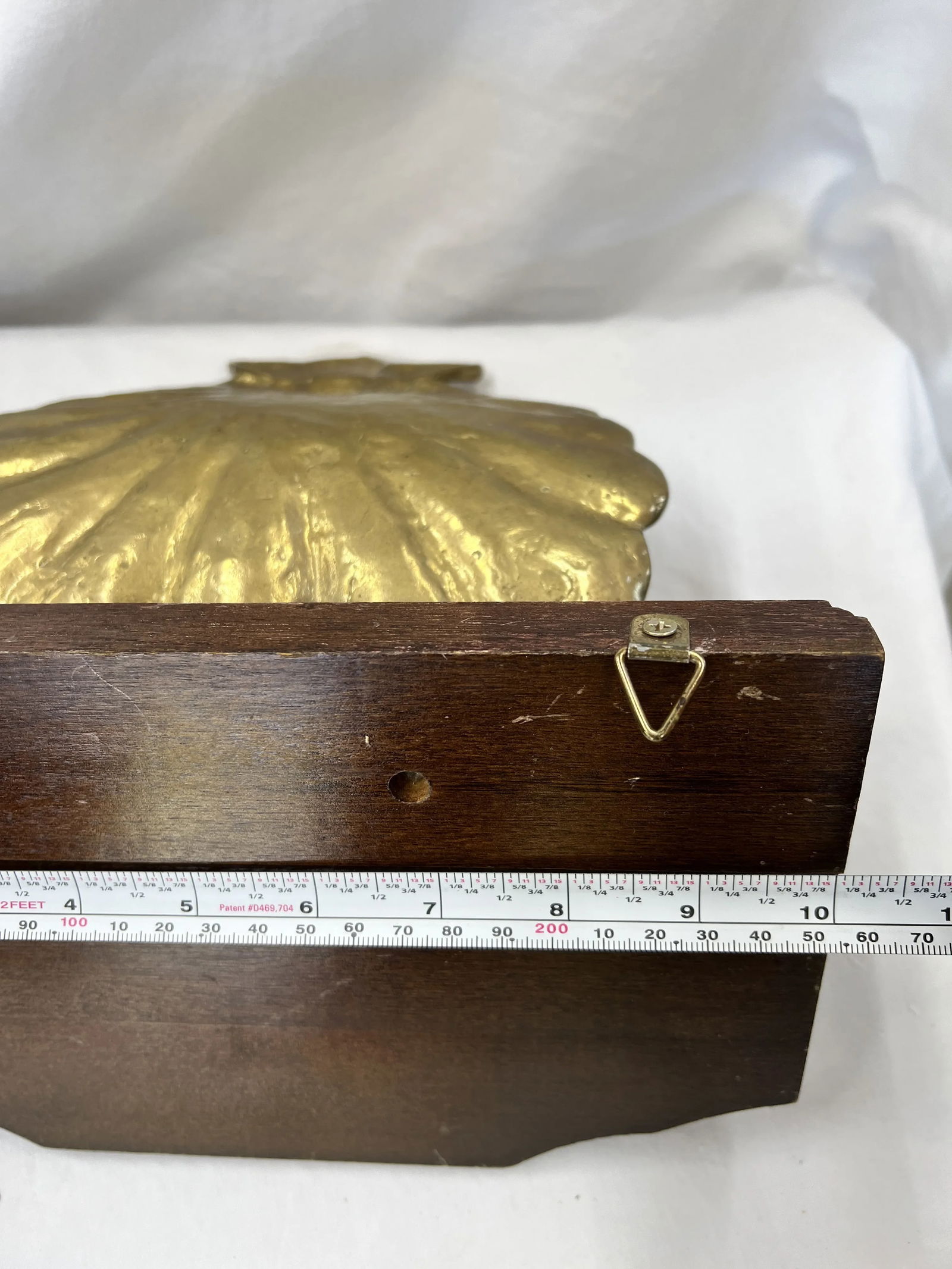 Mid Century Clam Shell Wall Bracket Shelves - 4