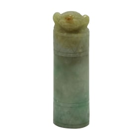 Round Shape Chinese Yellow Green White Jade Toad Seal With Storage