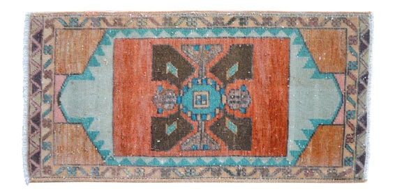Hand Knotted Mat Small Oushak Rug - 1'4" X 2'7"