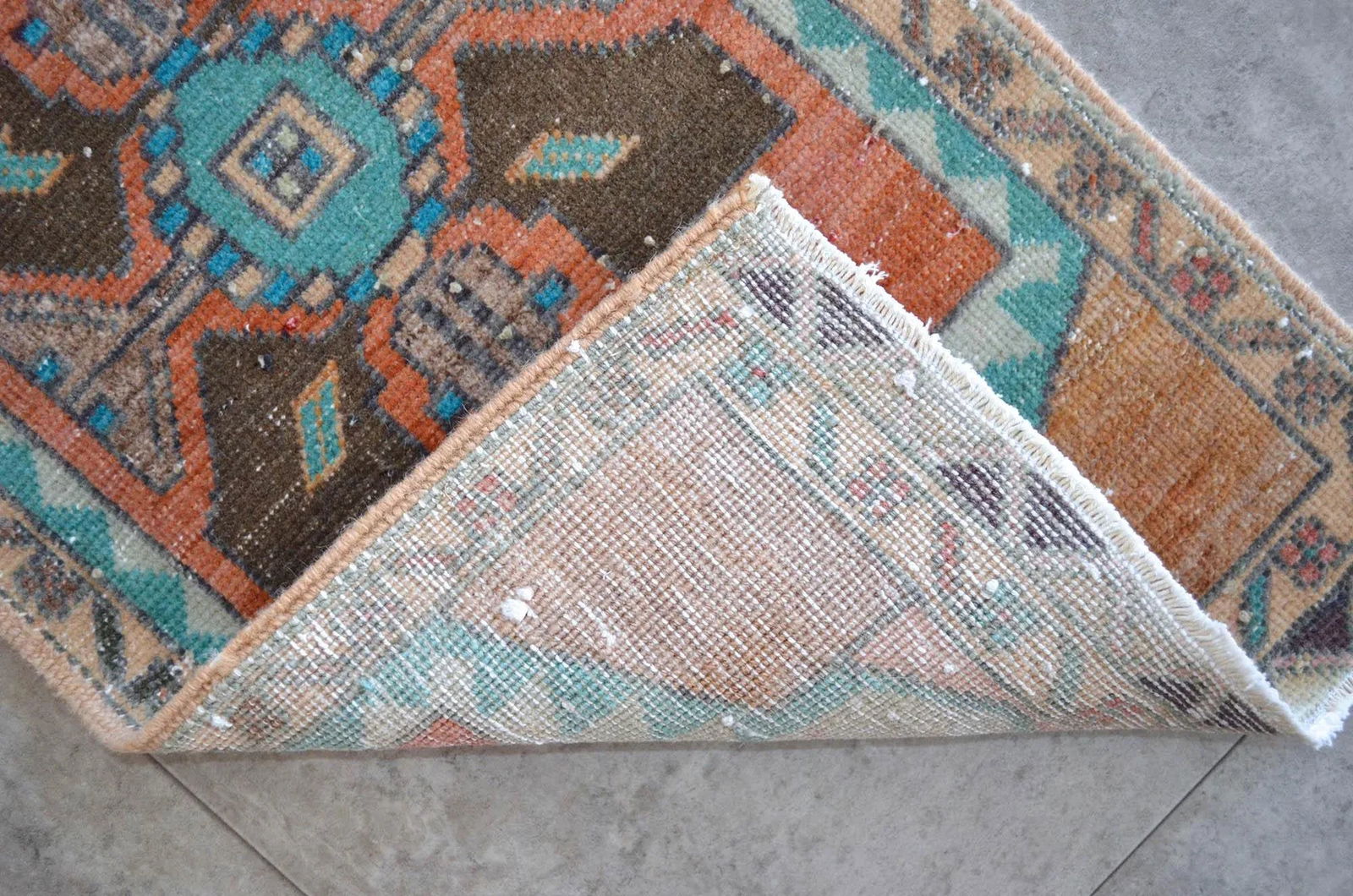 Hand Knotted Mat Small Oushak Rug - 1'4" X 2'7" - 4