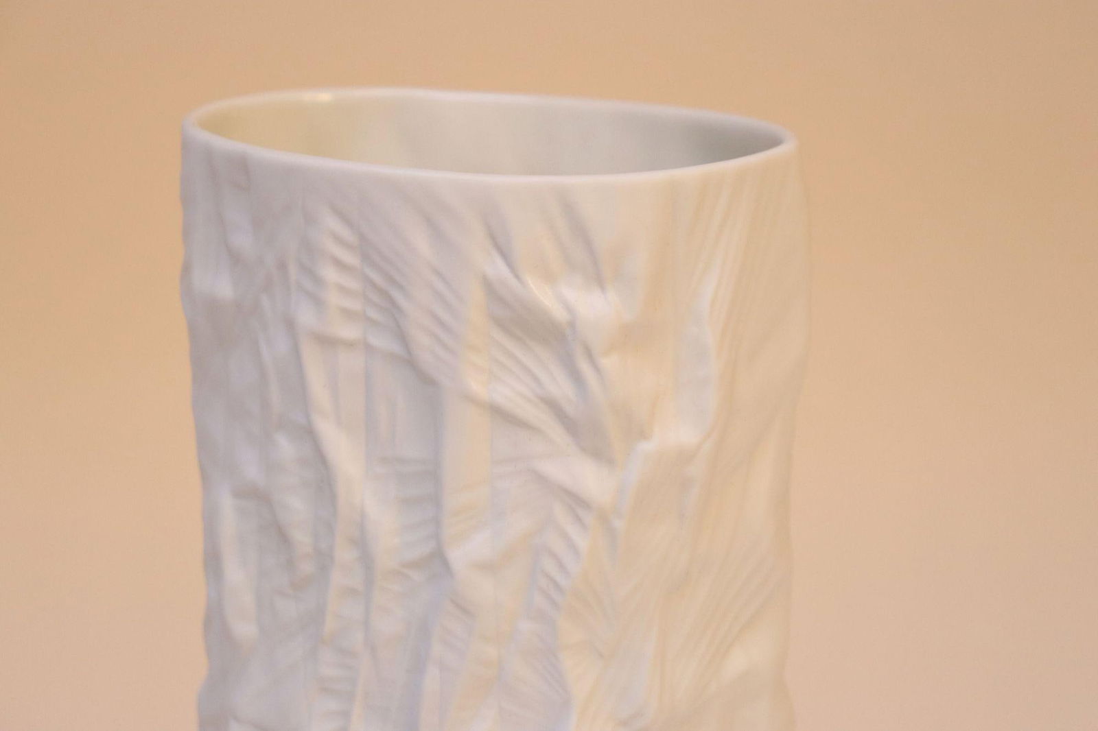 Vintage German Bisque Porcelain 'Structura' Vase by Martin Freyer for Rosenthal - 9