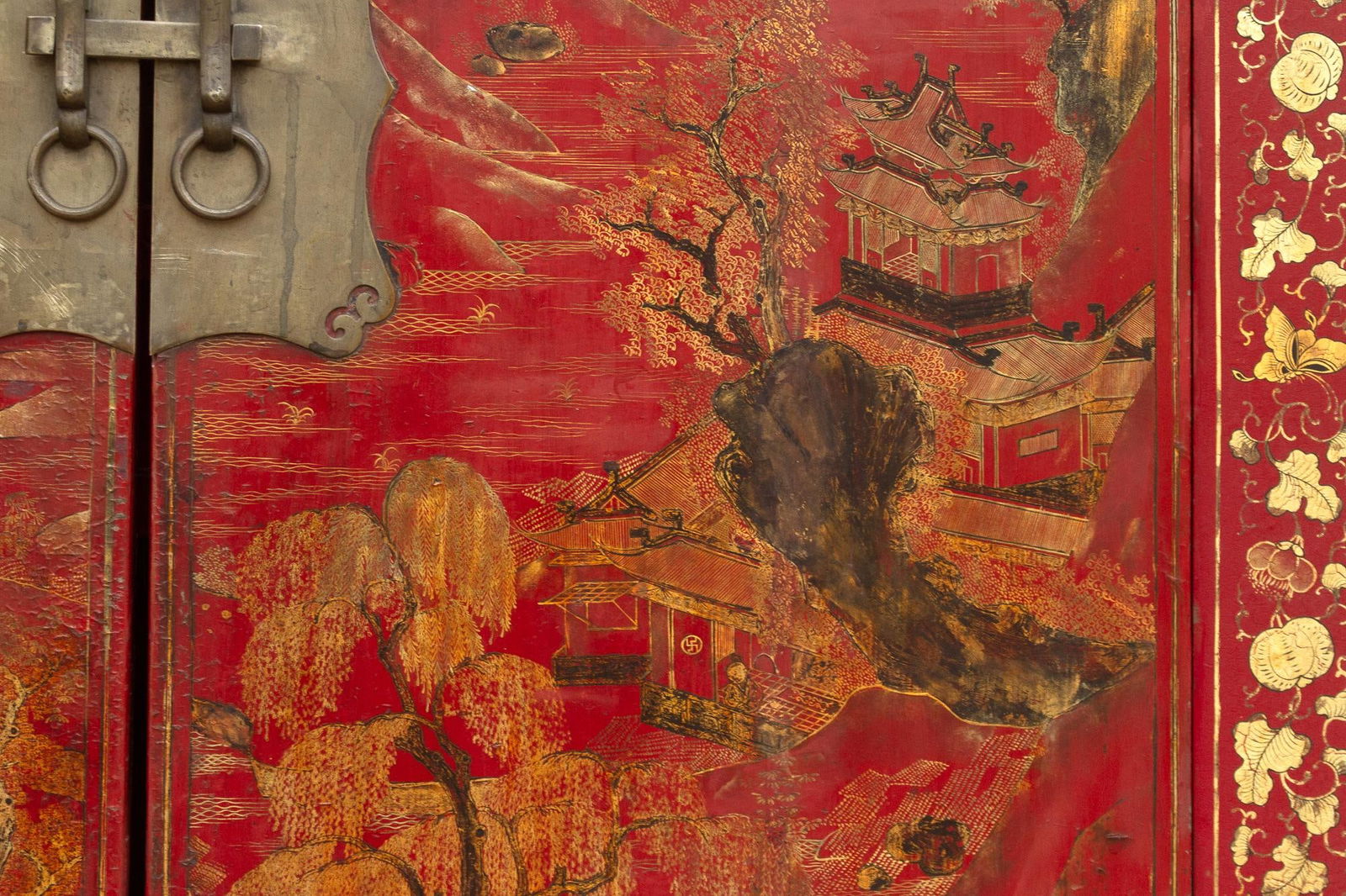Antique Oriental Red & Guilt Lacquered Armoire - 6