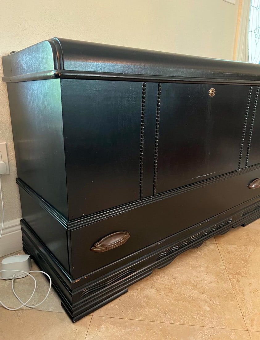 Vintage Storage Hope Chest, Blanket Chest Trunk - 2