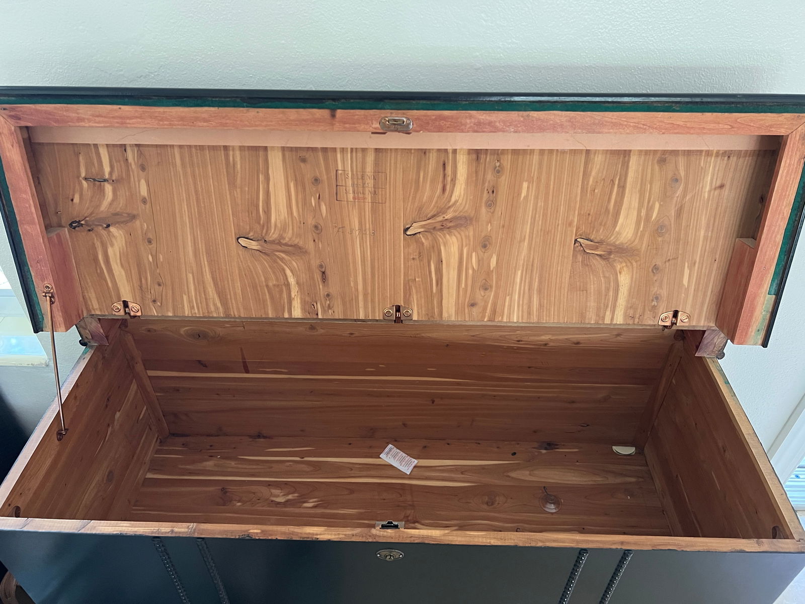 Vintage Storage Hope Chest, Blanket Chest Trunk - 4