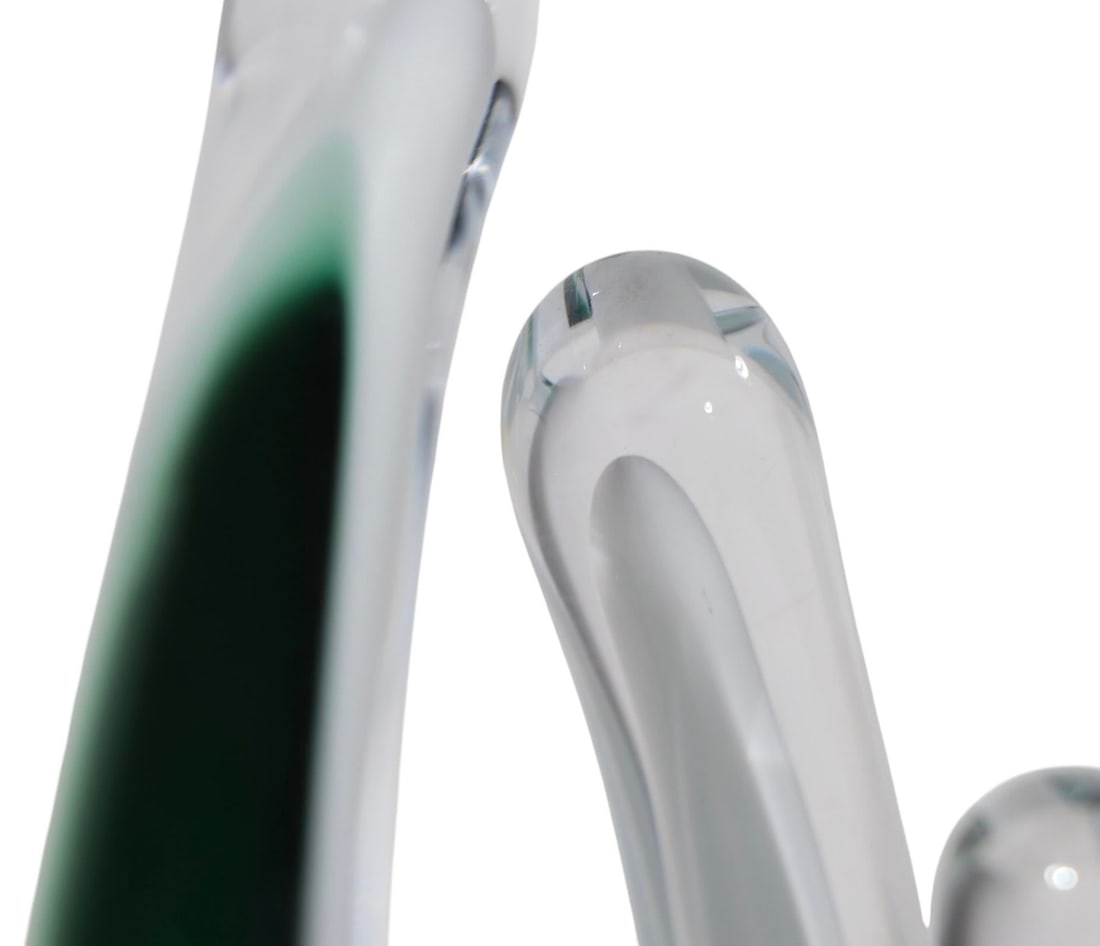 Flygsfors Coquille Art Glass Vase. By Paul Kedelv Made in Sweden C. 1960's - 4