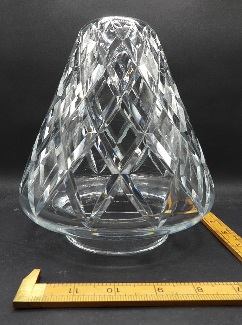 1970s Cut Crystal Waterford Comeragh Table Lamp Bell Shaped Replacement Shade, Unmarked - 4