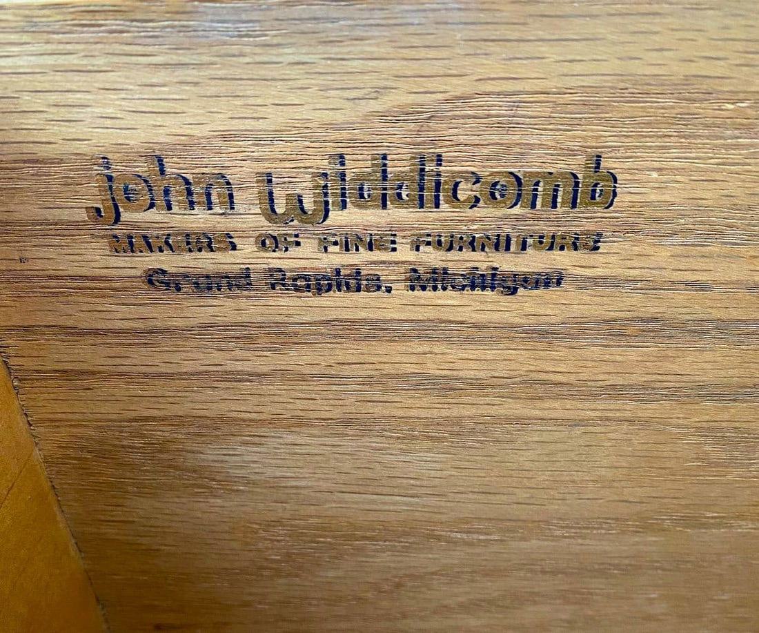 Vintage Mid Century John Widdicomb, Secretary Desk Original Painted Cream White With Delicate Painte - 12