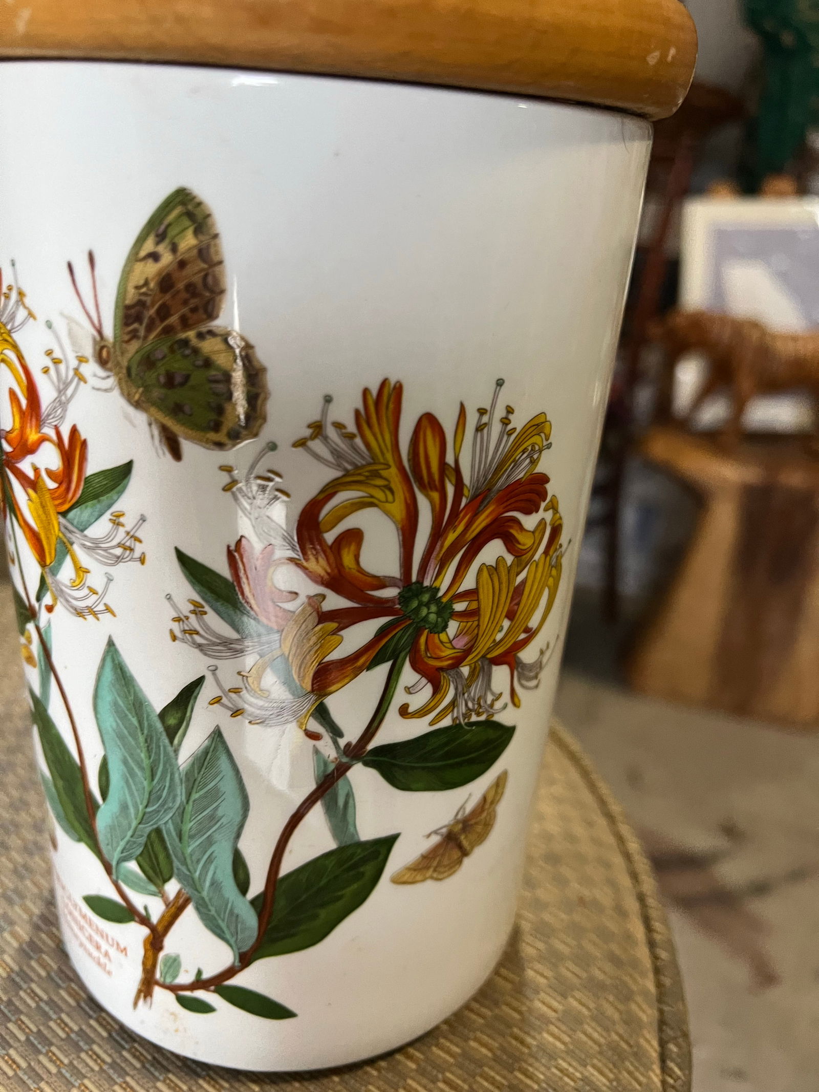 1970s Portmeirion Floral Jar and Lid - 2