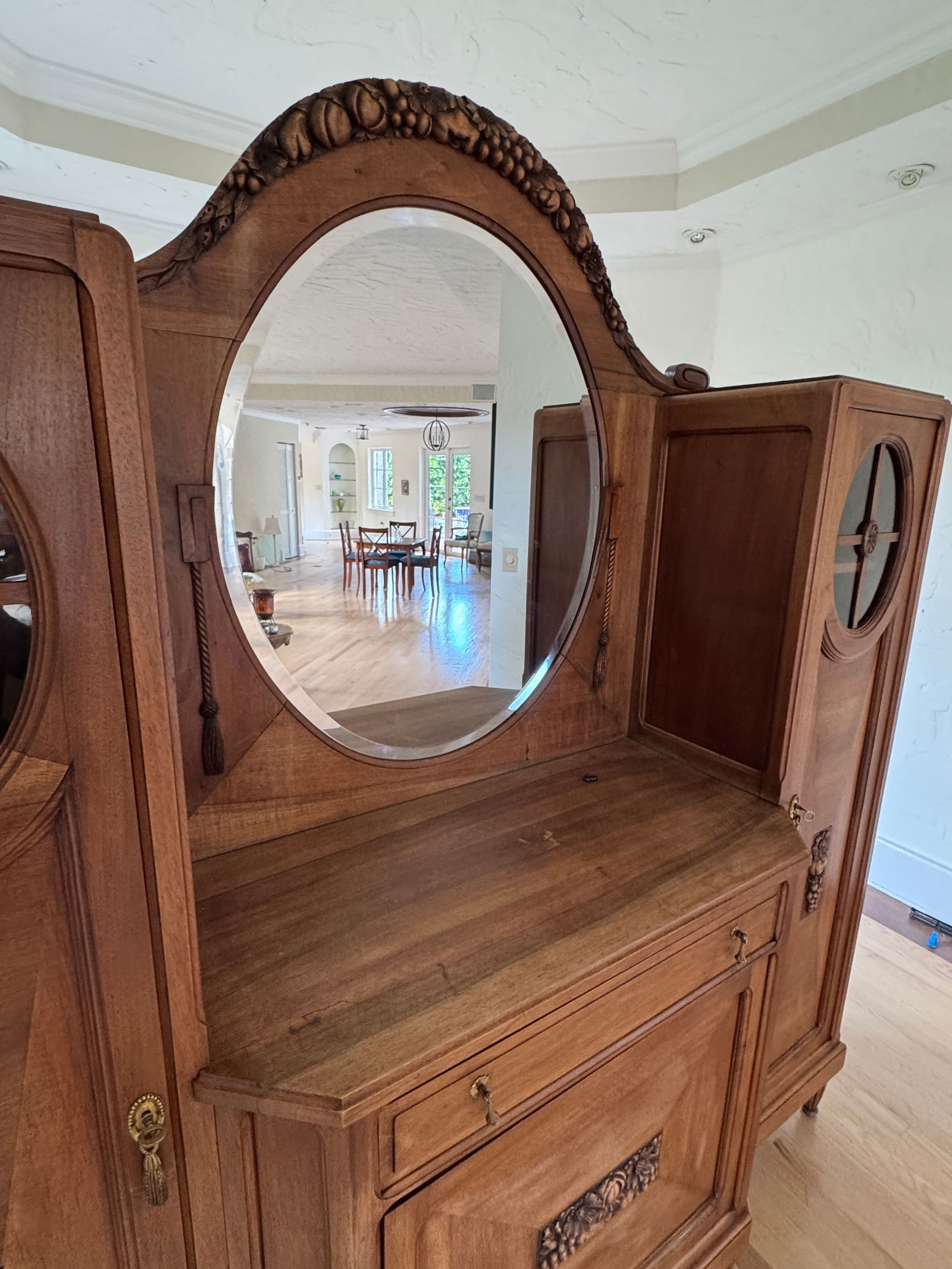 1920s Deco Style Antique Mirrored Cabinet Armoire - 2