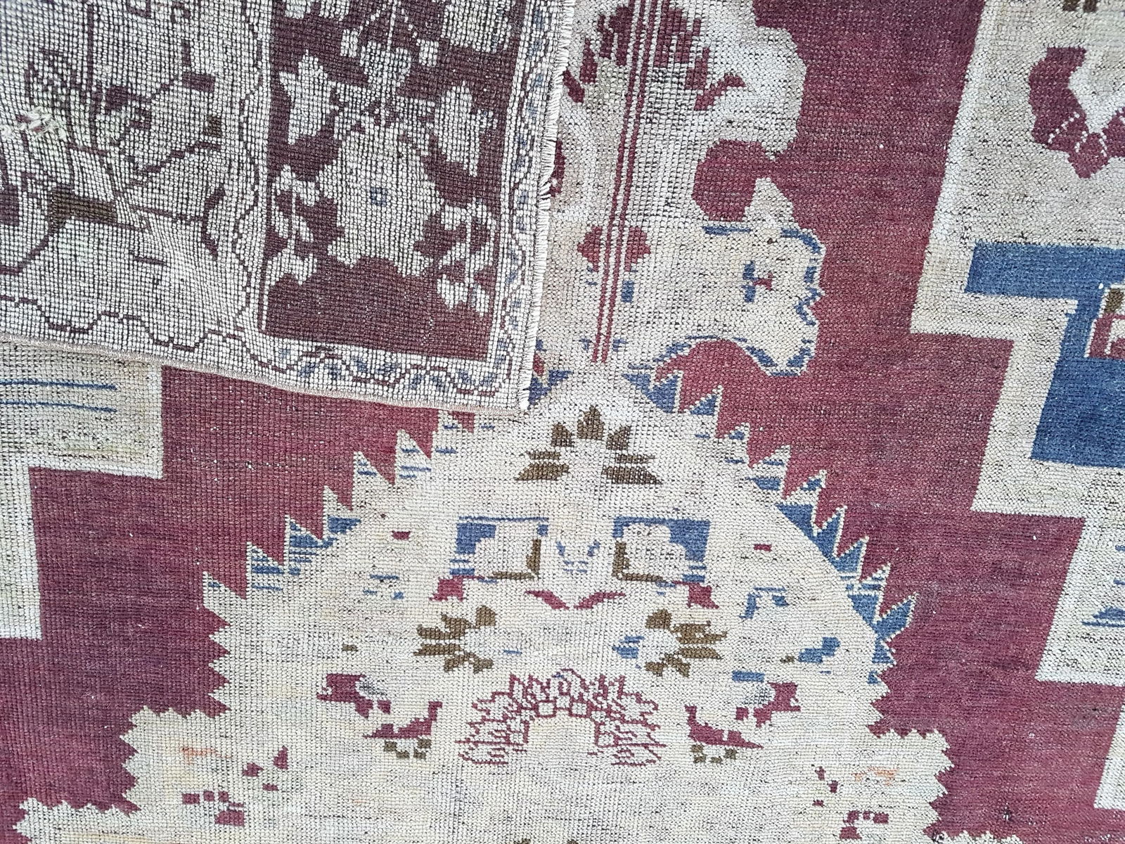 Vintage Central Anatolian 'Taspinar' Wool Turkish Area Rug 4'7" X 8'11" - 12