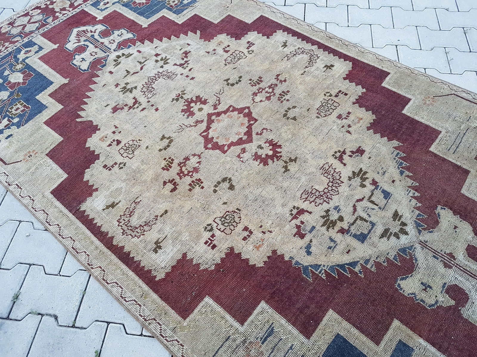 Vintage Central Anatolian 'Taspinar' Wool Turkish Area Rug 4'7" X 8'11" - 8