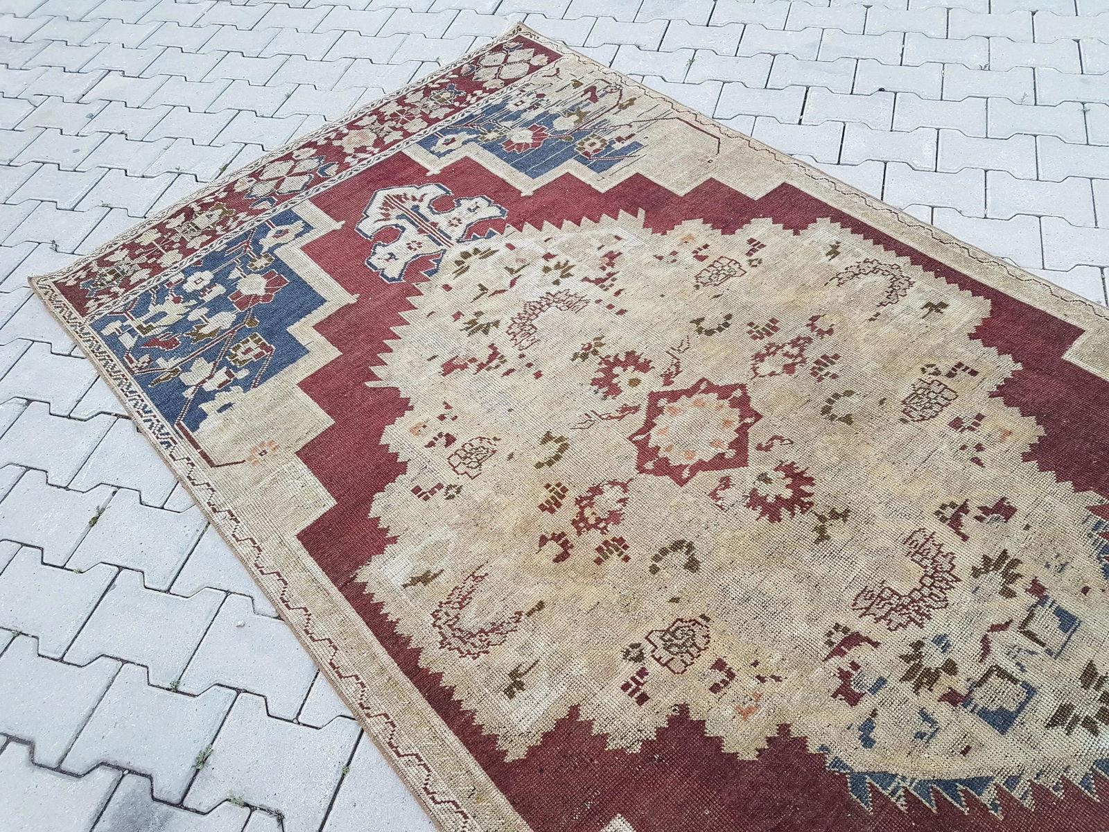 Vintage Central Anatolian 'Taspinar' Wool Turkish Area Rug 4'7" X 8'11" - 9