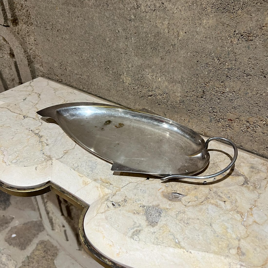 1950s Three Crowns Silverplate Leaf Tray - 4