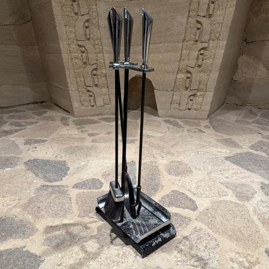 1960s Modernist Fireplace Tool Set - 2