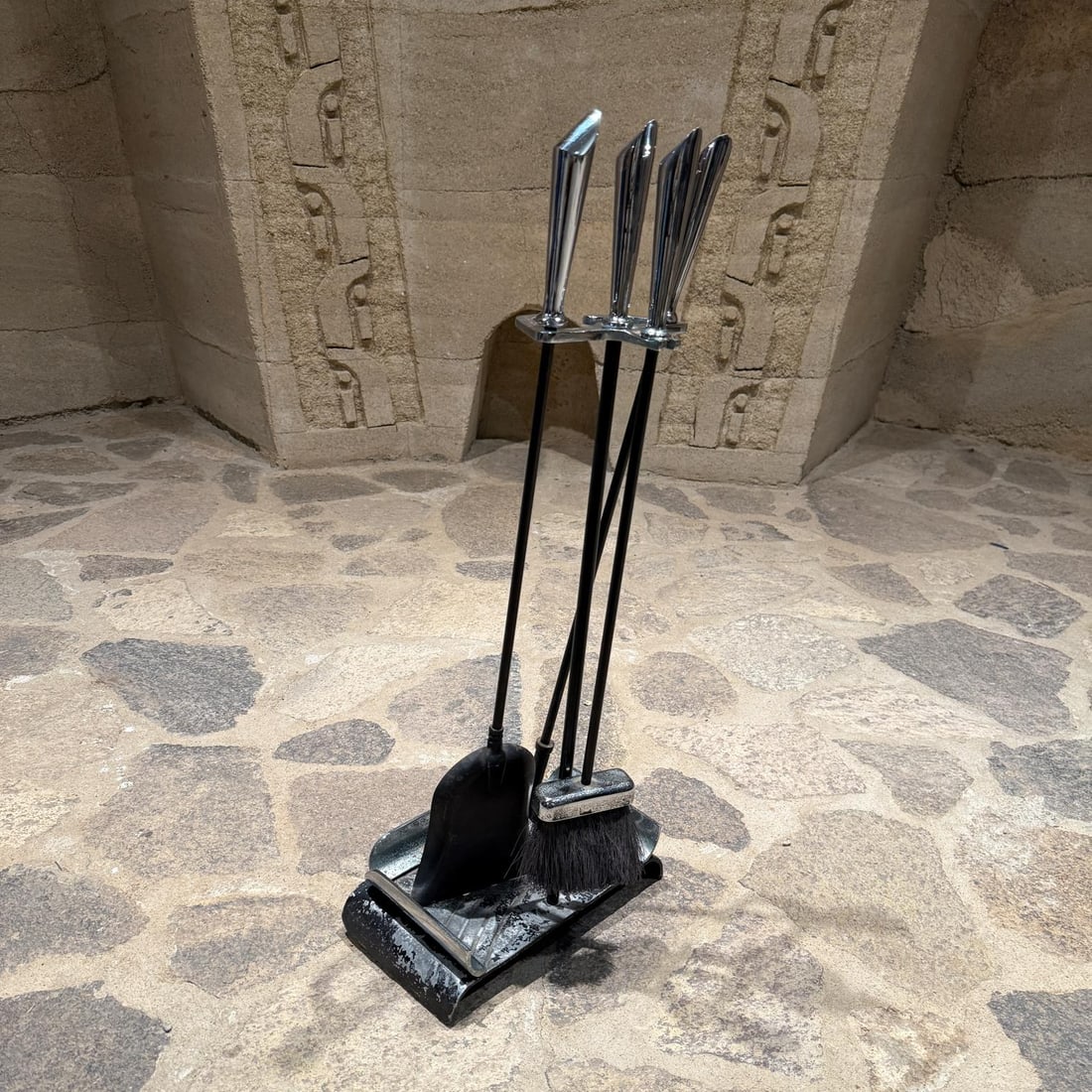 1960s Modernist Fireplace Tool Set - 4