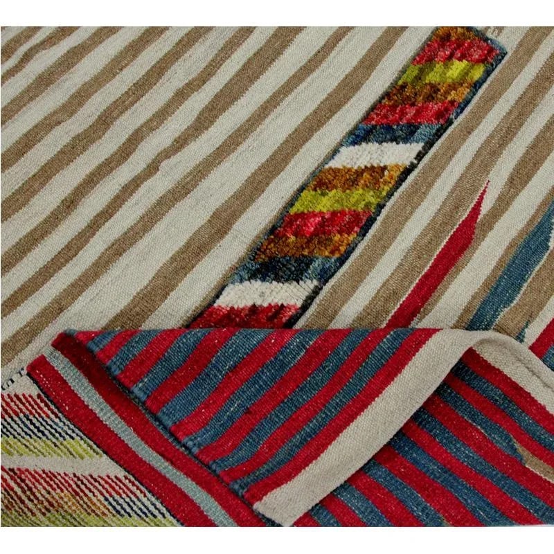 Handwoven Scandinavaian Style Persian Kilim Area Rug - 4"² × 6"²9"³ - 3