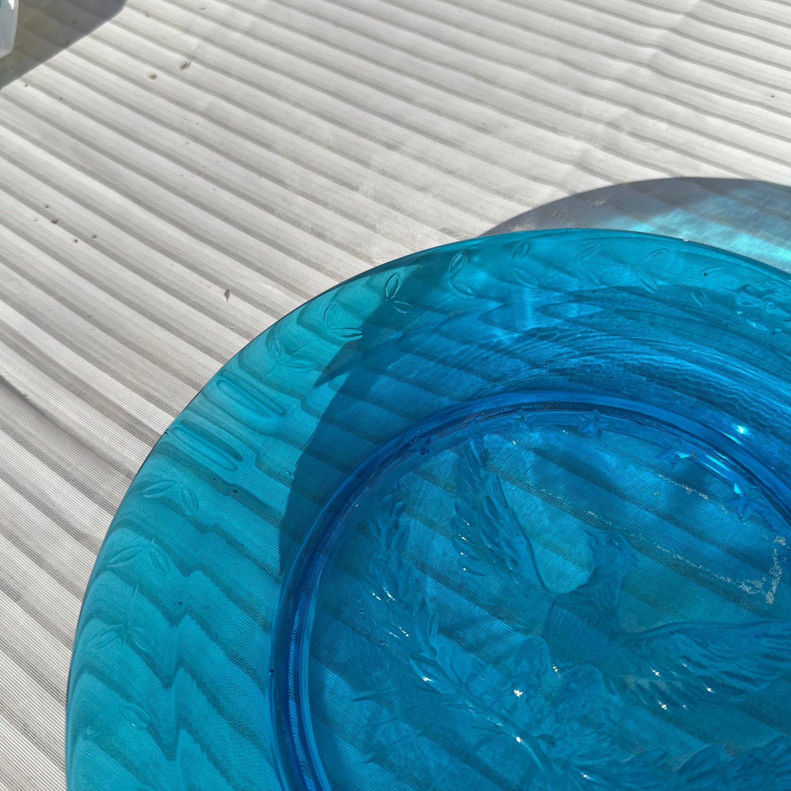 1970s Blue Glass Plate With Eagle Accents - 2