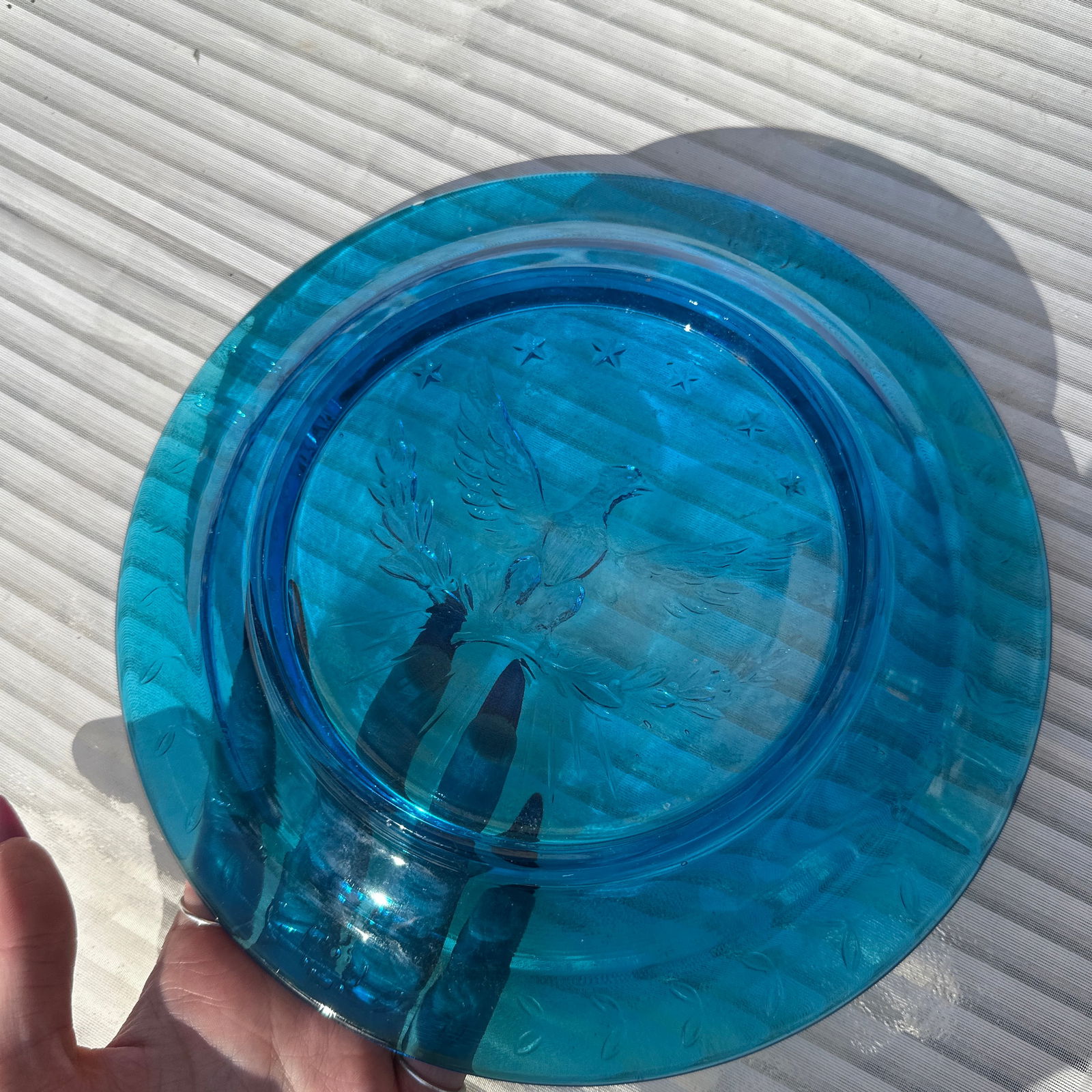 1970s Blue Glass Plate With Eagle Accents - 7