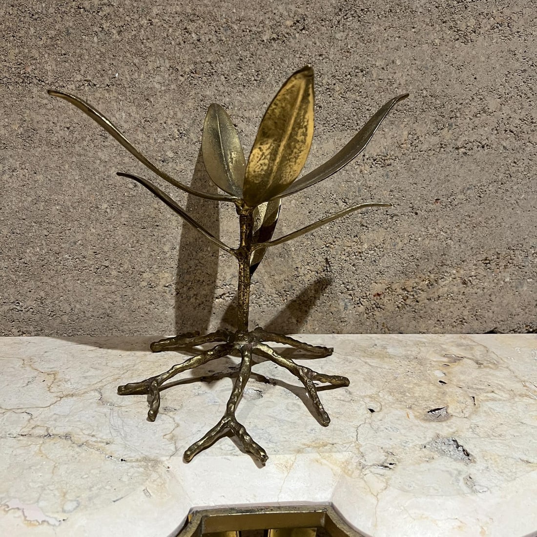 1970s Brutalist Brass Gold Leaf Plant Stand - 3