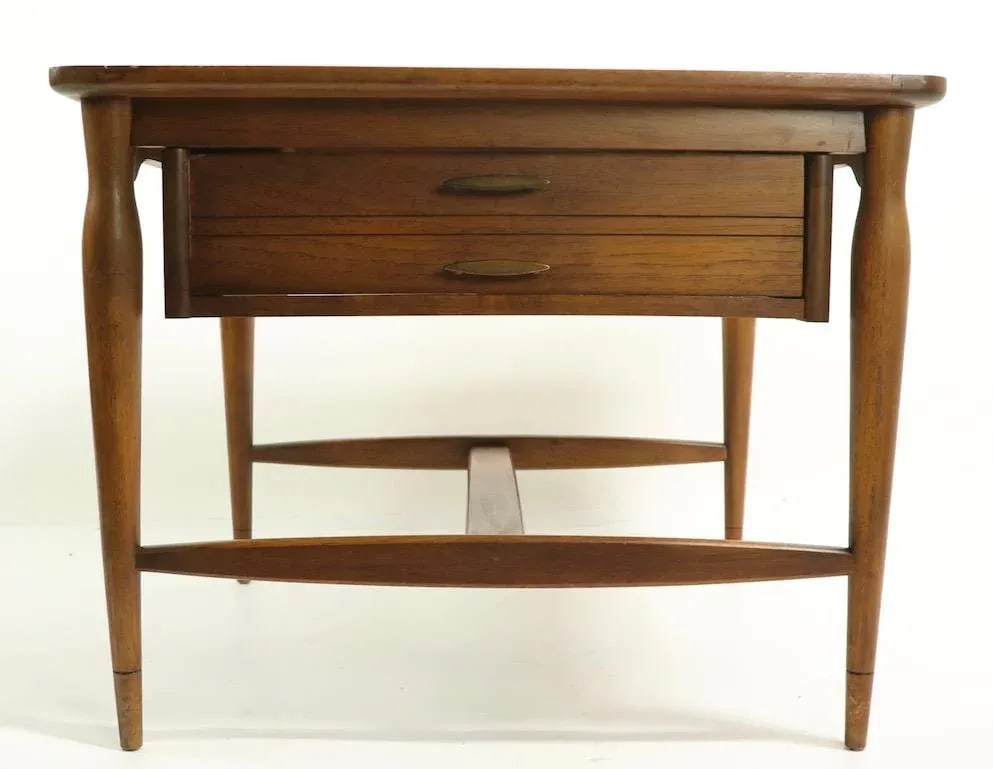 One Drawer Mid Century Table Attributed to Bassett - 4