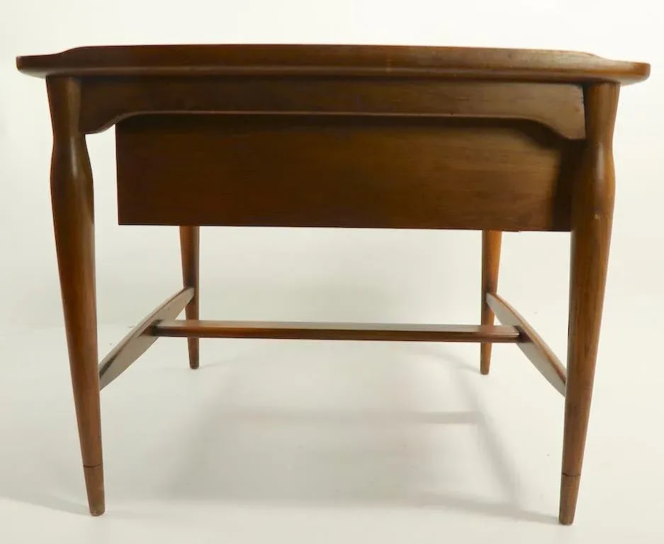One Drawer Mid Century Table Attributed to Bassett - 8