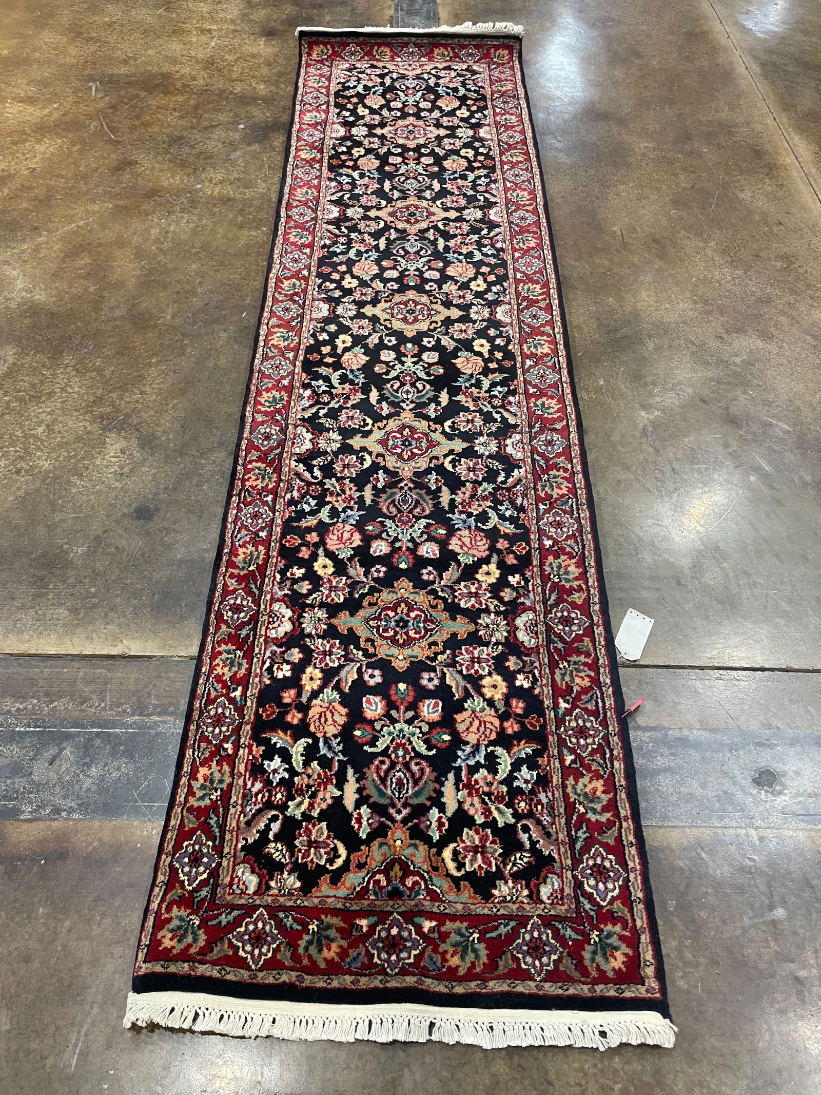 1990s Handwoven Persian Design Indian Rug 2'6" X 10'0" - 5