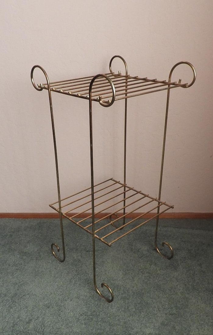 Vintage 1960s Hollywood Regency Brass Plant Stand - 2
