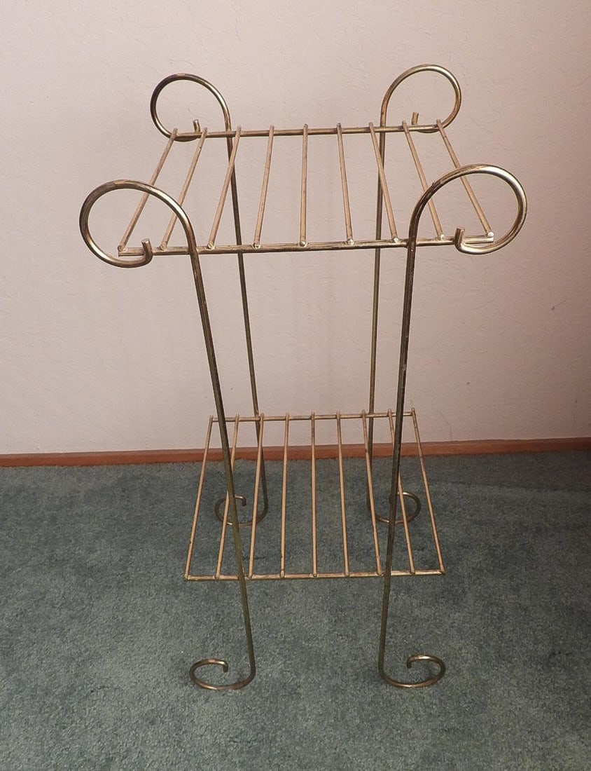 Vintage 1960s Hollywood Regency Brass Plant Stand - 3