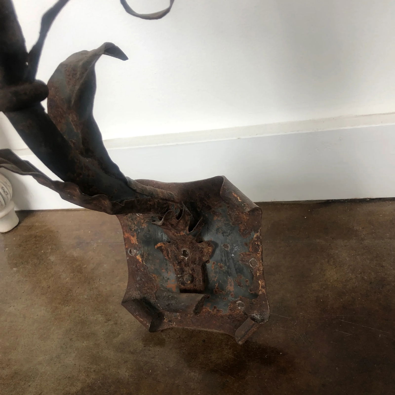 1980s Wrought Iron Candle Sconce in Rustic Finish - 4