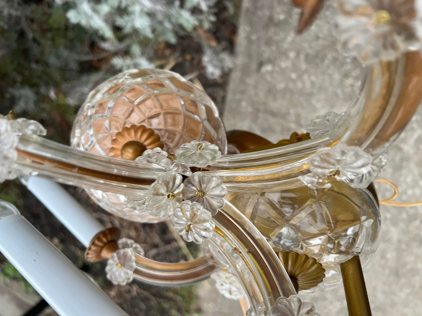 1970s Gold and Lucite Wall Sconces - Set of 3 - 3