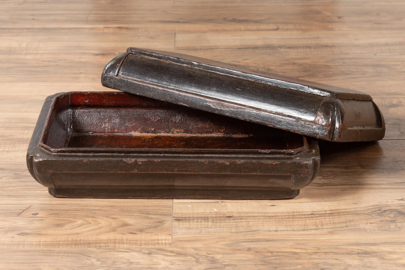 Small Antique Chinese Dowry Basket with Distressed Brown Patina - 11
