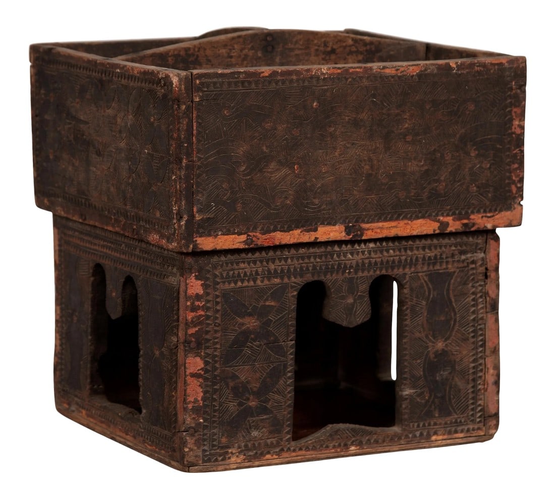 Antique Thai Rustic Wooden Betel Nut Box with Carved Décor and Pierced Motifs (1 of 12)