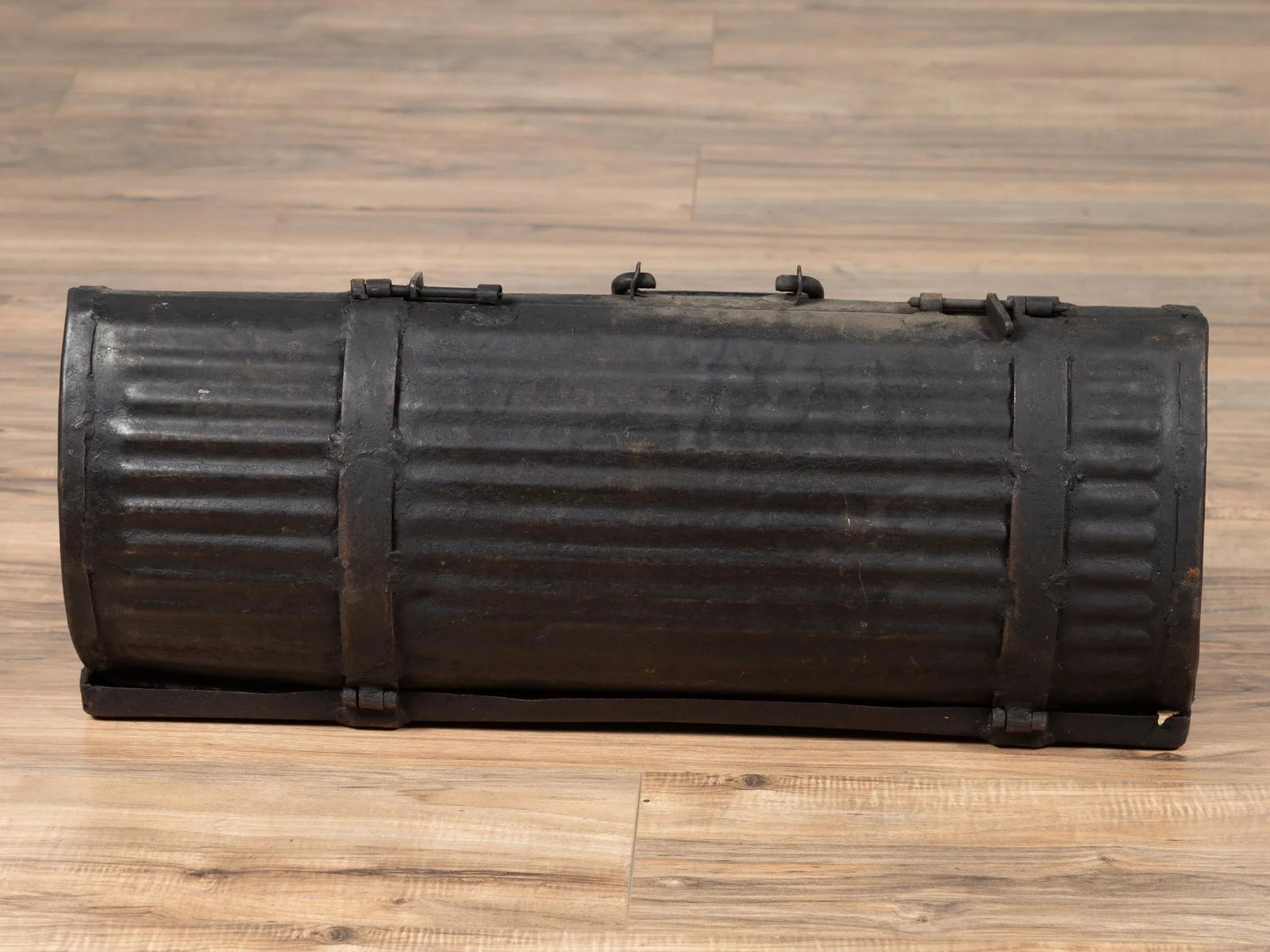 Early 20th Century Industrial Metal Tool Box with Dark Patina, Found in India - 2