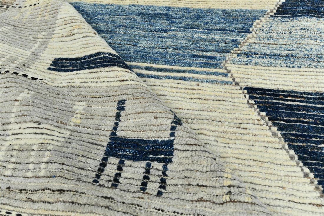 Contemporary Moroccan Style Wool Rug With Geometric Pattern - 3