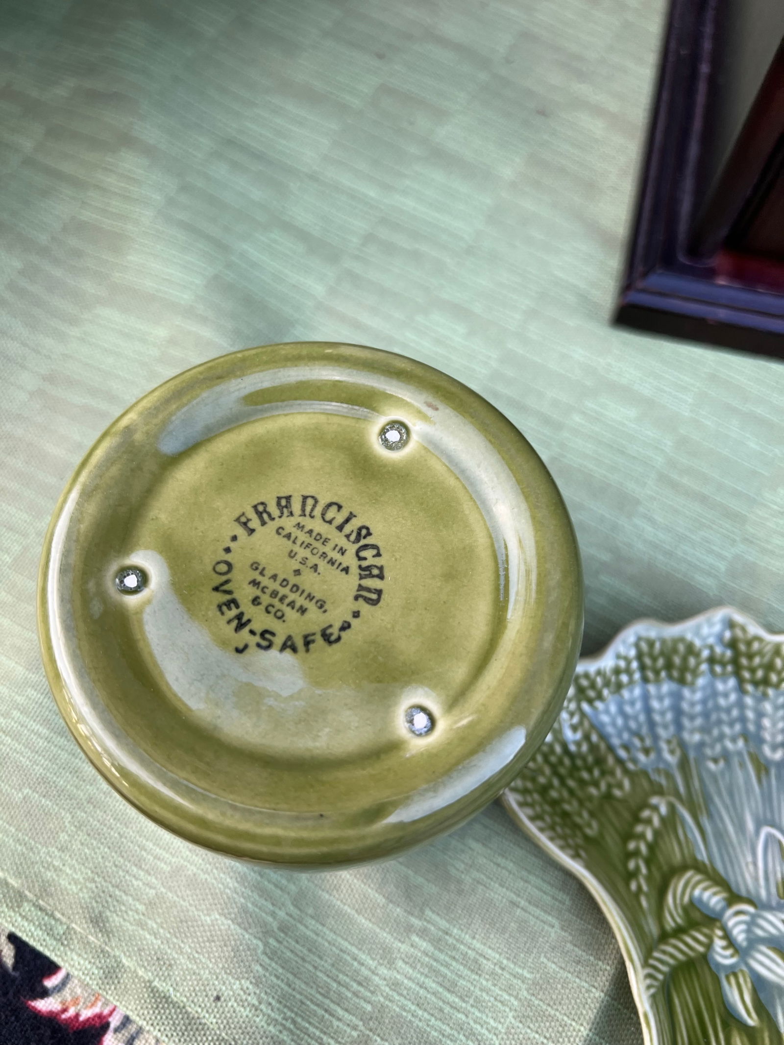 Pair of 1970s Green Ceramic Wheat Catchall and Tray - 2