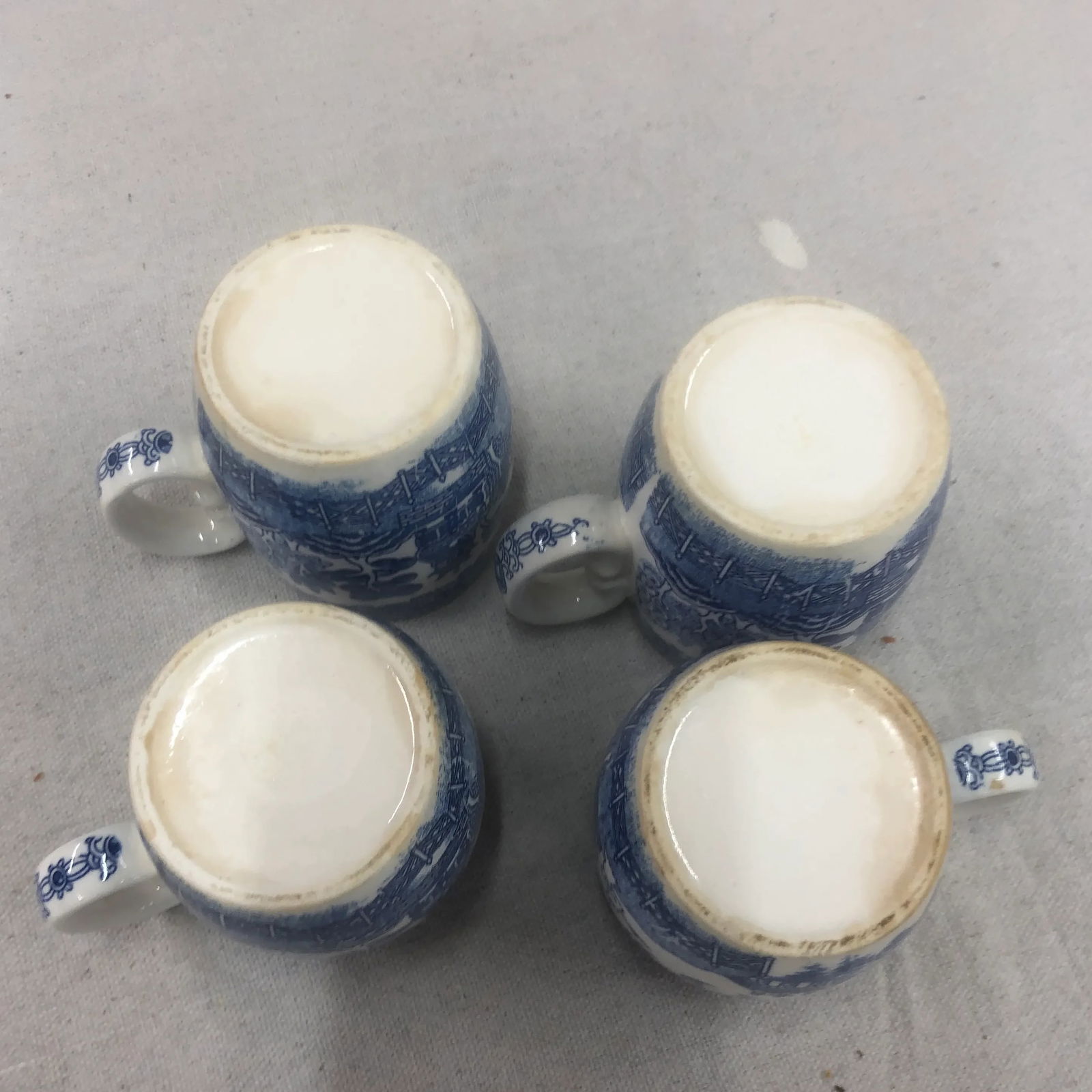 Vintage Blue Pattern Barrel Shaped Mugs - Set of 4 - 12