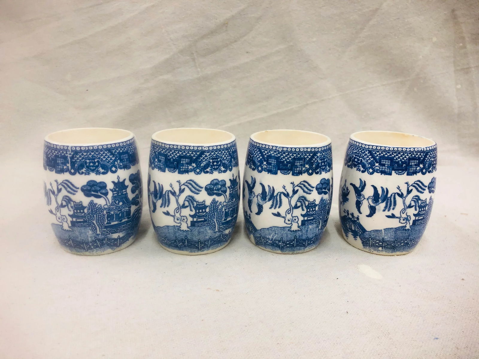 Vintage Blue Pattern Barrel Shaped Mugs - Set of 4 - 4
