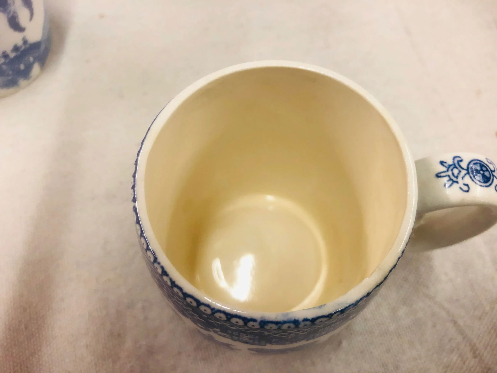 Vintage Blue Pattern Barrel Shaped Mugs - Set of 4 - 8