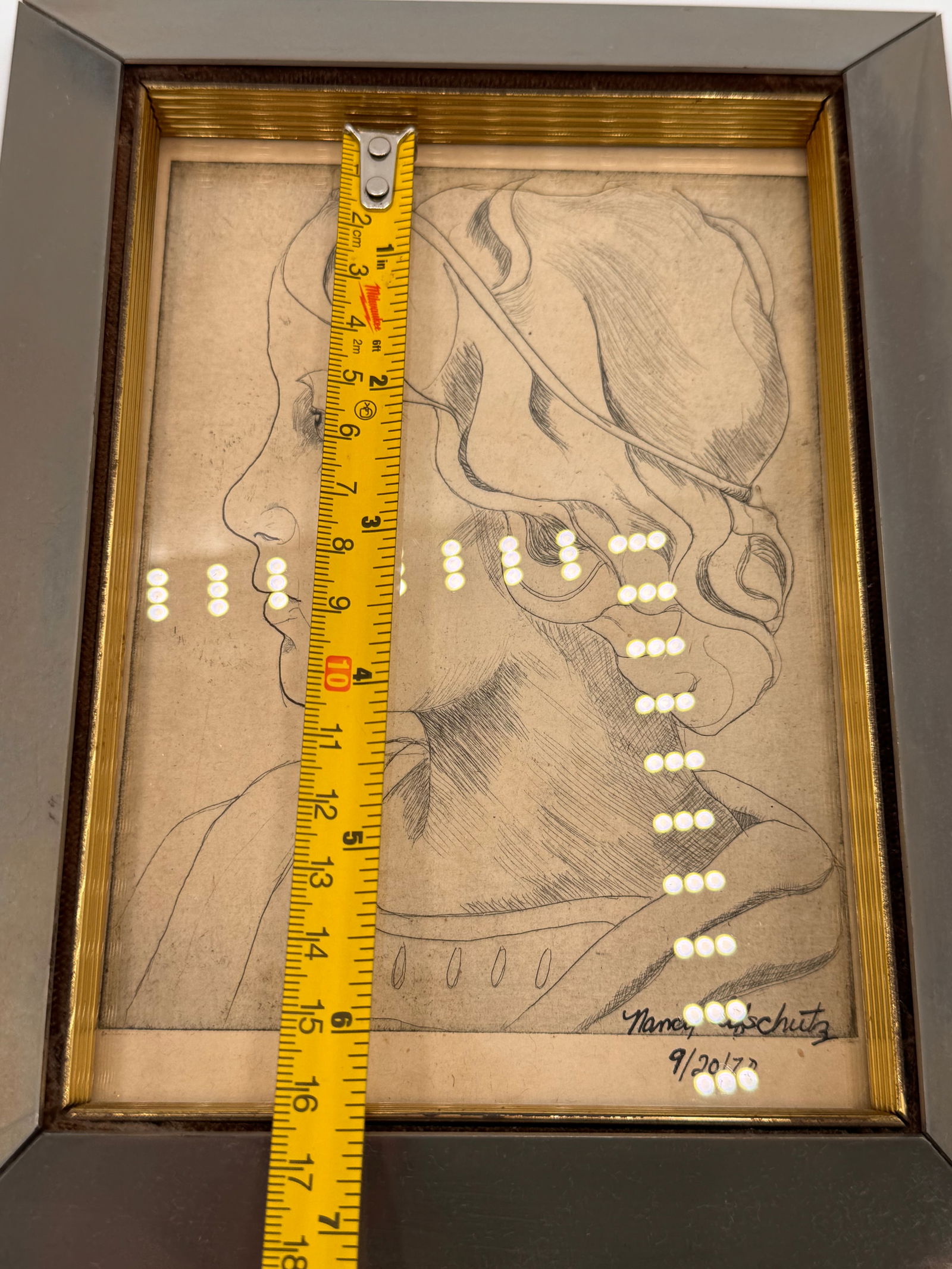 1970s Framed and Signed Pencil Portrait of a Greek Woman - 9