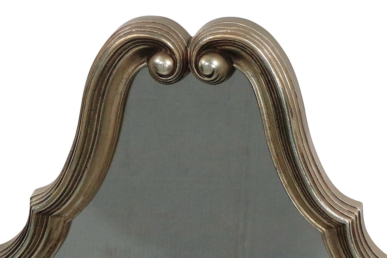 Hollywood Regency Faux Silver Gilt Wall Mirror C. 1970's by Turner - 12