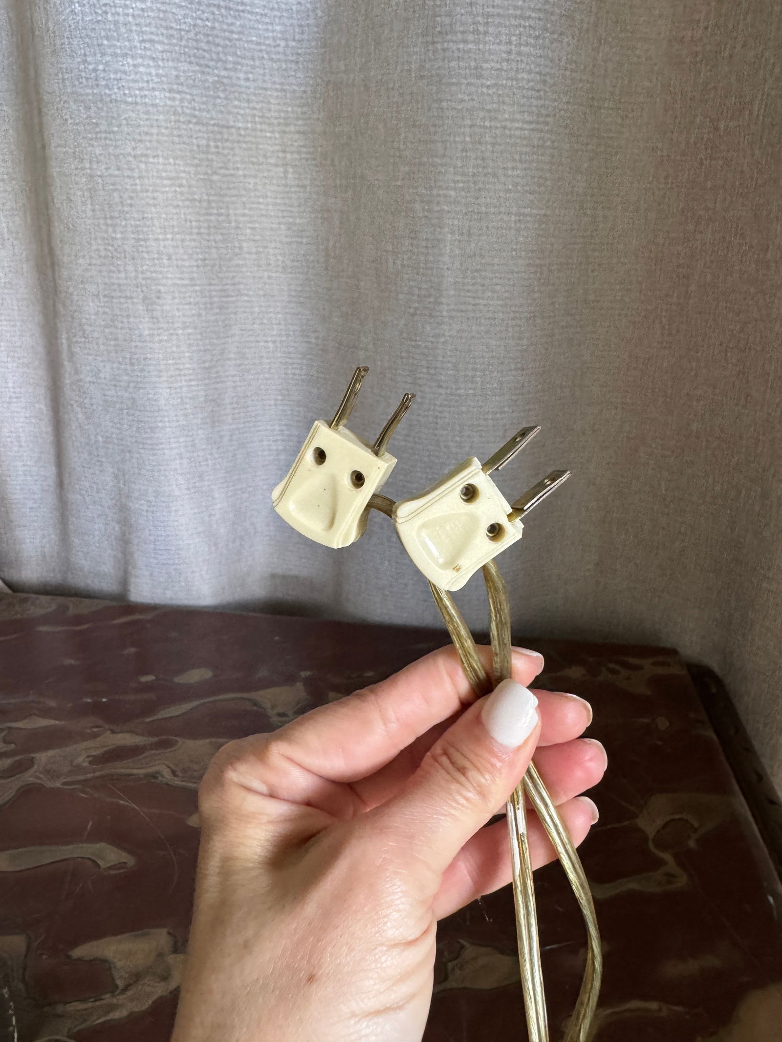 Vintage Victorian Statue Table Lamps - Set of Two - 10