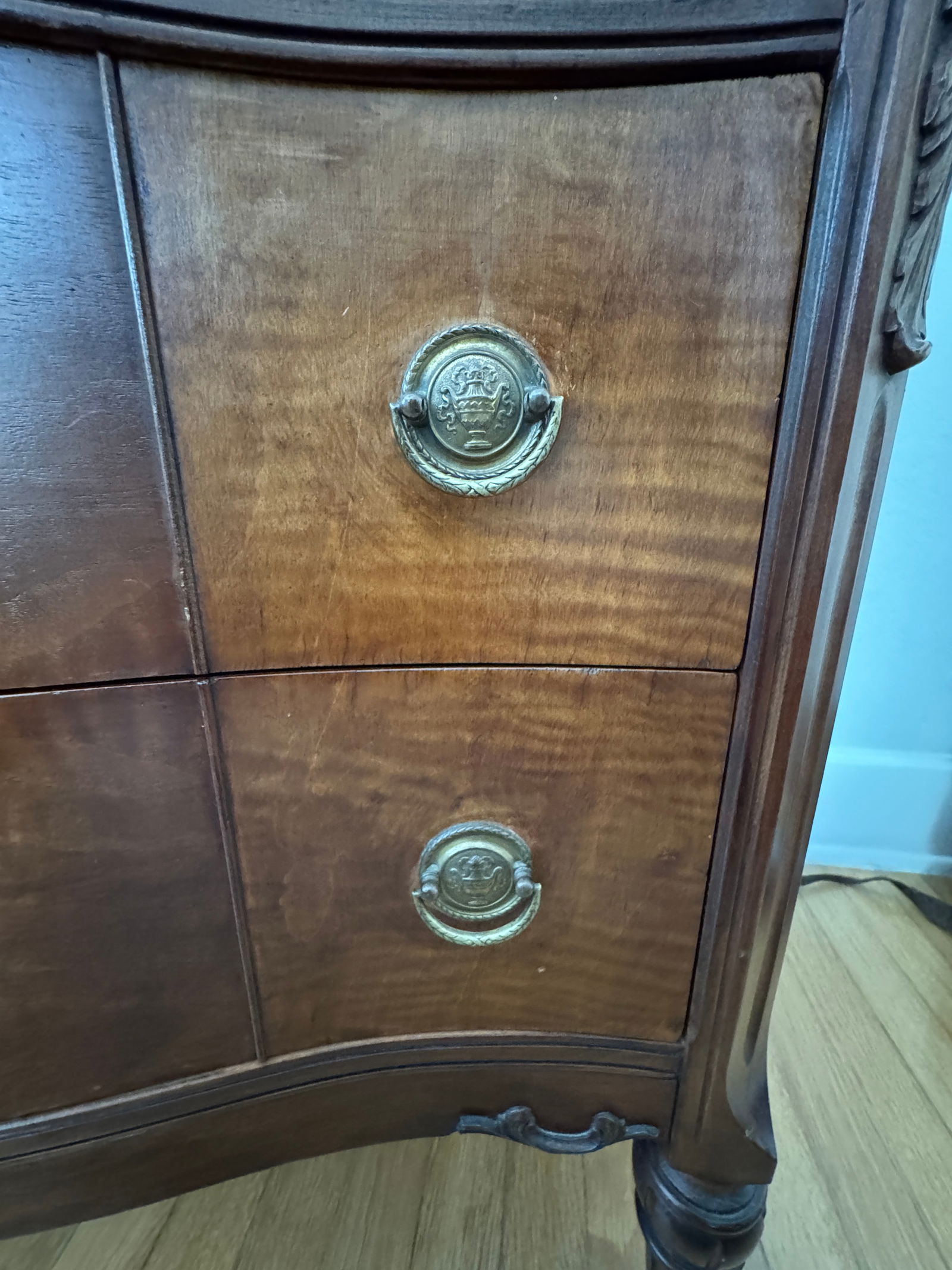 Antique Burled Walnut and Inlaid Marquetry Dresser Chest of Drawers - 4