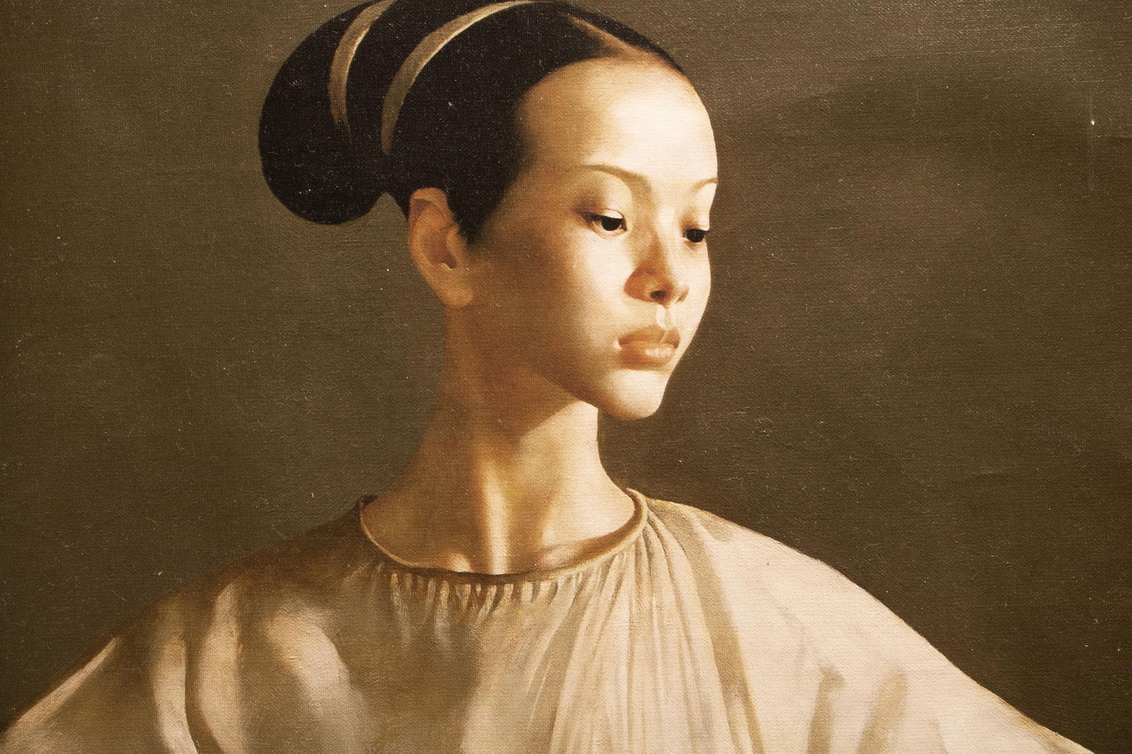 XL C. 2000s After Lu Jian Jun, Portrait of a Seated Woman, Print on Canvas - 8